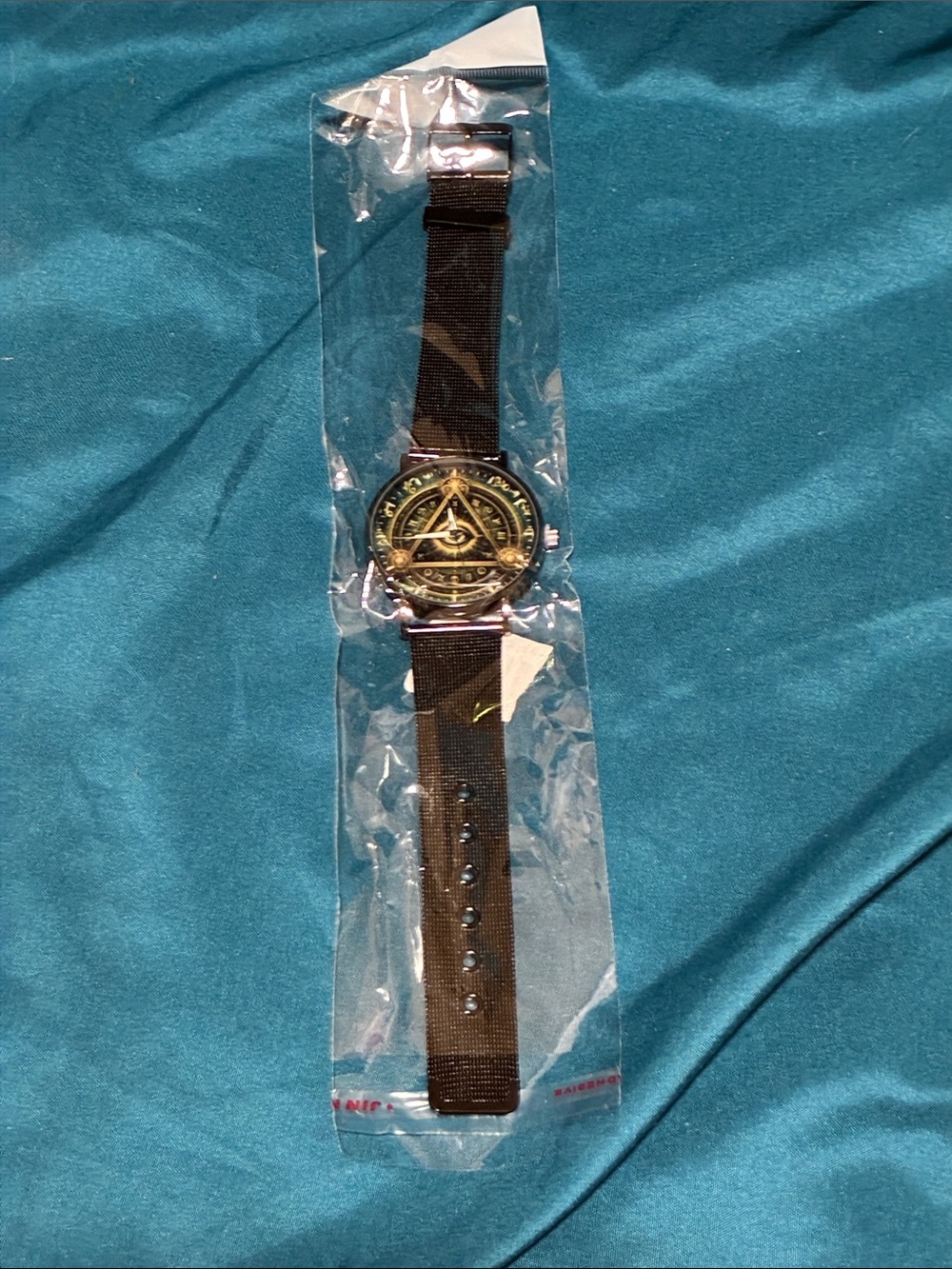 Fashion Watch - Picture 10 of 10